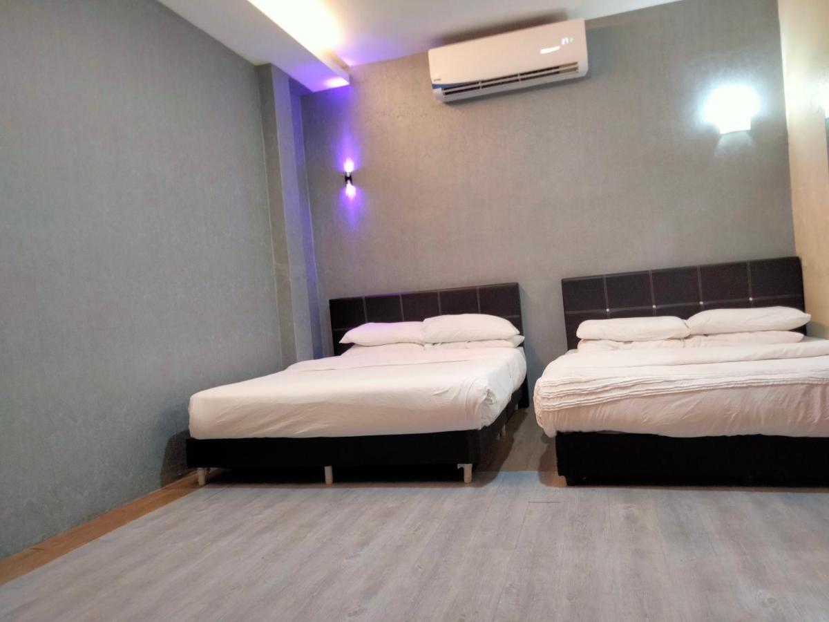 Pine Hotel Batu Gajah Exterior photo